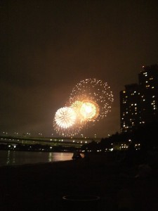 tokyo-bay-fireworks
